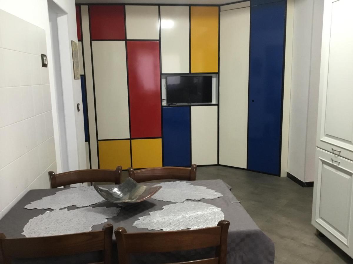 Mondrian'S House Apartment เจนัว ภายนอก รูปภาพ